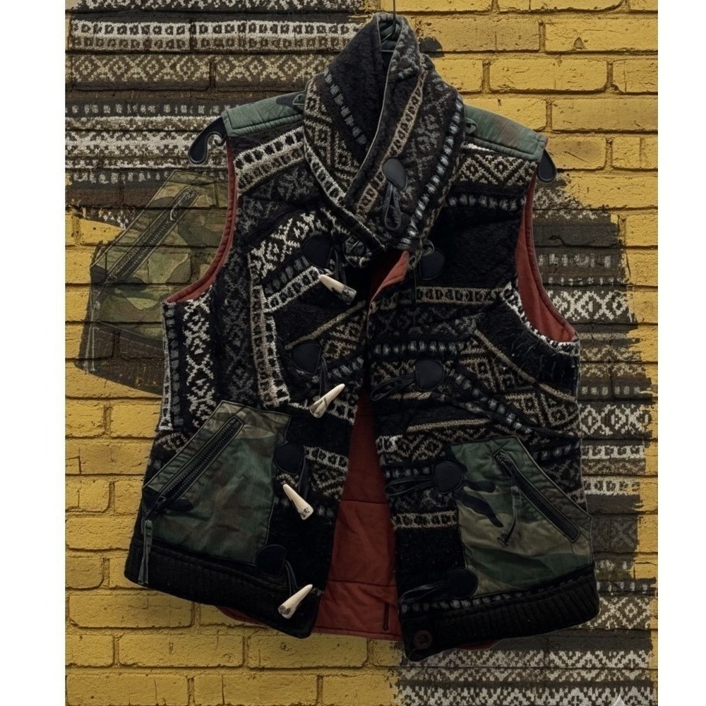 Vtg💚🤑Y2K‎ Da-Nang Military Vest Camo Back Fair Isle Wool Knit Toggle Front M